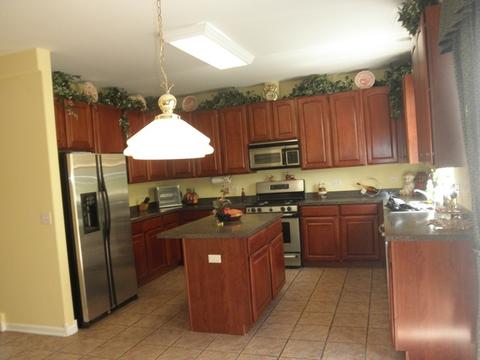 3 Montclair Ct, Cary, IL 60013 photo 8