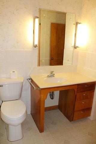 400 S Jackson St, Morrison, IL 61270 photo 12