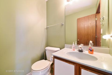 1264 Dunamon Dr, Bartlett, IL 60103 photo 8