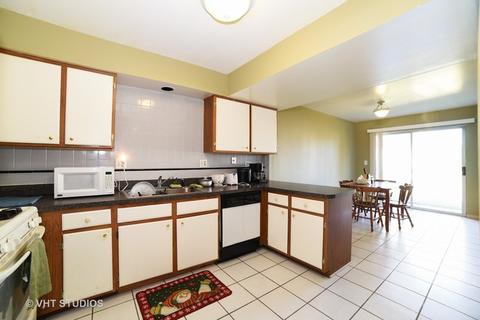 1264 Dunamon Dr, Bartlett, IL 60103 photo 4