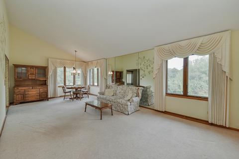 216 Brookside Dr, Elgin, IL 60123 photo 9