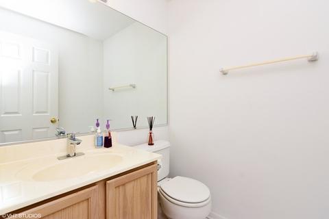 60 Willow Rd, Wheeling, IL 60090 photo 15
