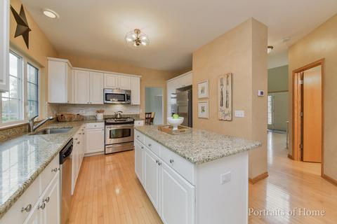 23741 Pond View Dr, Plainfield, IL 60585 photo 8