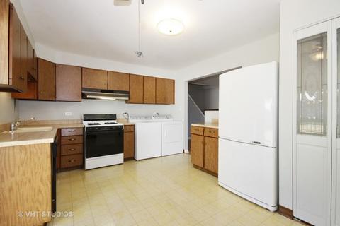 7112 Cambridge St, Bridgeview, IL 60455 photo 3