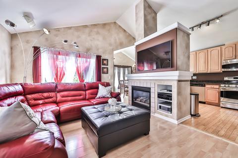 1770 Sienna Ct, Wheeling, IL 60090 photo 3