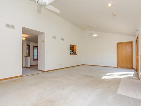 17718 Wright St, Lansing, IL 60438 photo 8