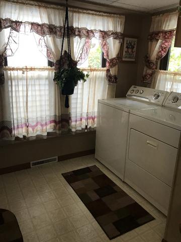 9 Westclox Ave, Peru, IL 61354 photo 14