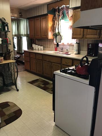 9 Westclox Ave, Peru, IL 61354 photo 7