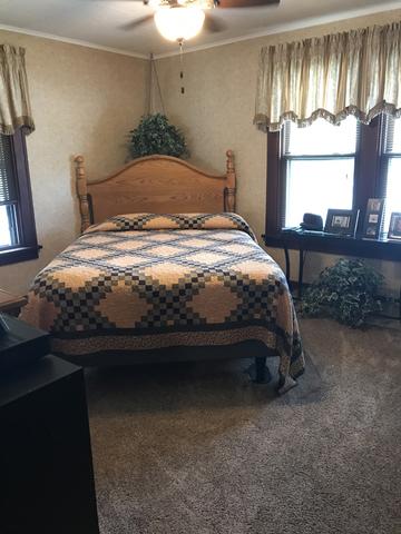 9 Westclox Ave, Peru, IL 61354 photo 8