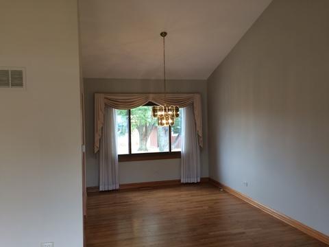 811 E Kings Point Dr, Addison, IL 60101 photo 5