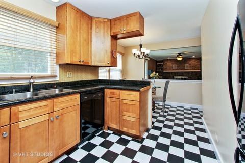 1274 Devonshire Rd, Buffalo Grove, IL 60089 photo 6