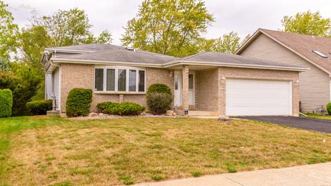 120 Lake Hill Dr, Steger, IL 60475 photo 3