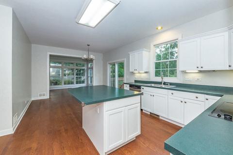 28596 Windmere Ct, Lake Bluff, IL 60044 photo 7