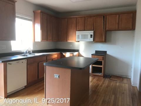 3 Marigold Ln, Algonquin, IL 60102 photo 2
