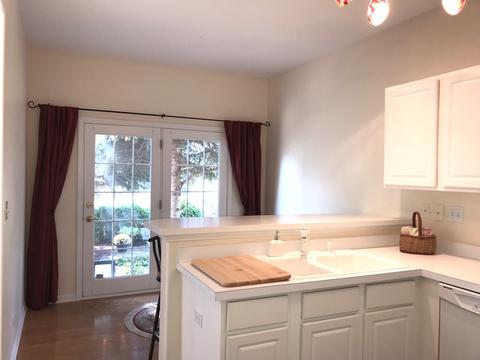 28907 Bakers Dr, Lakemoor, IL 60051 photo 6