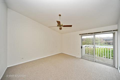 1255 Longacre Ln, Wheeling, IL 60090 photo 5