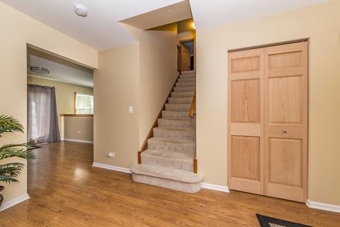 1971 Tanglewood Dr, Algonquin, IL 60102 photo 3
