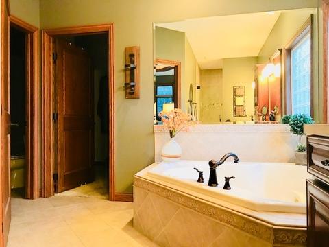 3310 Edgewater Dr, Kankakee, IL 60901 photo 12
