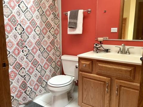 815 Christine Dr, Mchenry, IL 60051 photo 12