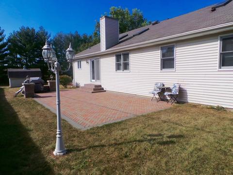 815 Christine Dr, Mchenry, IL 60051 photo 20