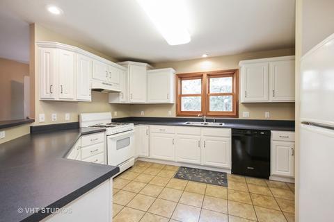 515 Algonquin Rd, Fox River Grove, IL 60021 photo 4