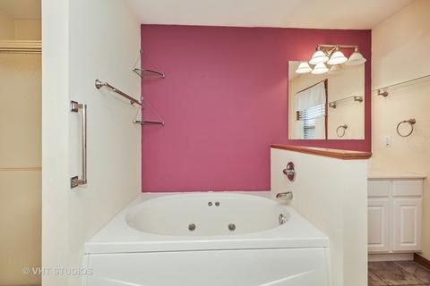 515 Algonquin Rd, Fox River Grove, IL 60021 photo 12