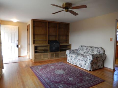 977 W Walnut St, Kankakee, IL 60901 photo 5