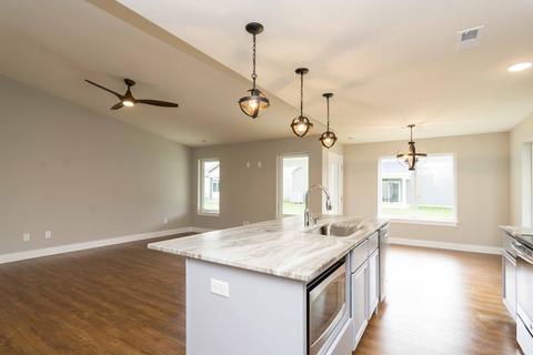 403 Corey Ln, Champaign, IL 61822 photo 7
