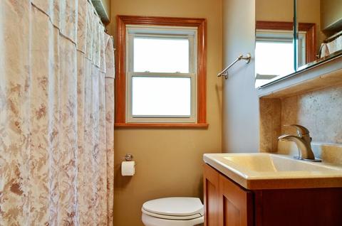 529 S 3rd St, West Dundee, IL 60118 photo 7