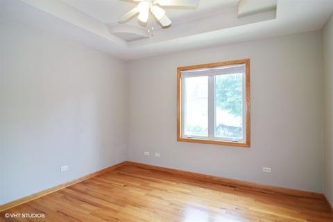 915 E Prairie Ave, Des Plaines, IL 60016 photo 7