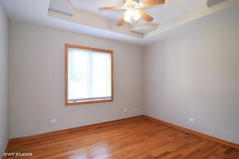 915 E Prairie Ave, Des Plaines, IL 60016 photo 9