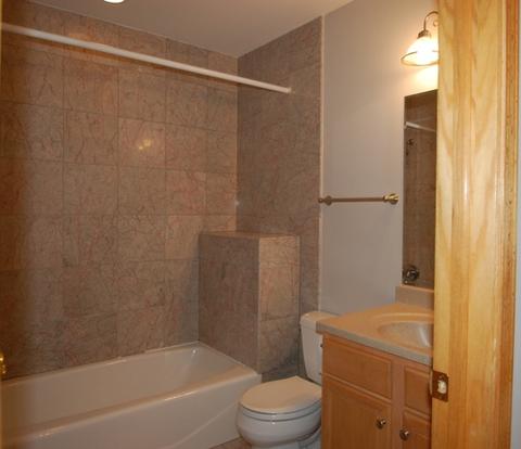 915 E Prairie Ave, Des Plaines, IL 60016 photo 8