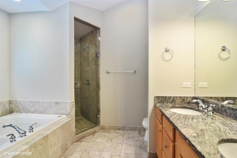 915 E Prairie Ave, Des Plaines, IL 60016 photo 6
