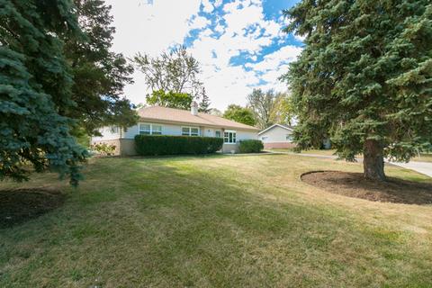 5 W Maricopa Ln, Hoffman Estates, IL 60169 photo 1