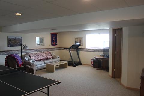 504 Wimbleton Trl, Mchenry, IL 60050 photo 13