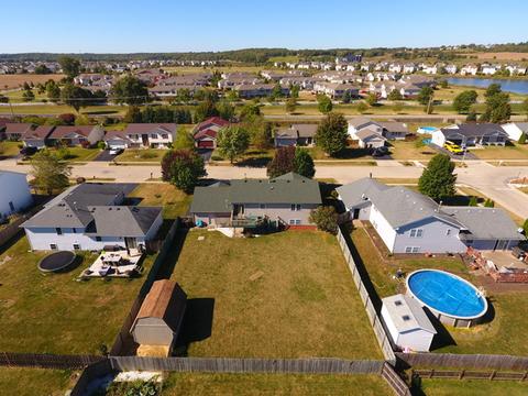 504 Wimbleton Trl, Mchenry, IL 60050 photo 15
