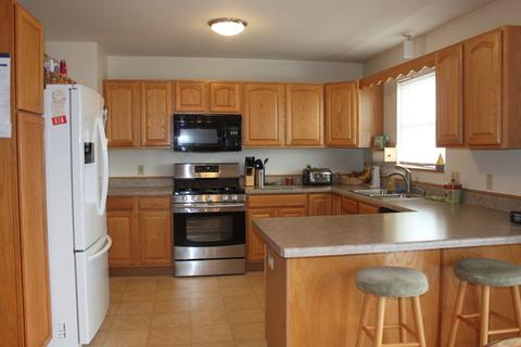 504 Wimbleton Trl, Mchenry, IL 60050 photo 3