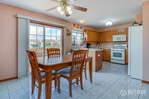6417 Silver Ridge Dr, Plainfield, IL 60586 photo 8