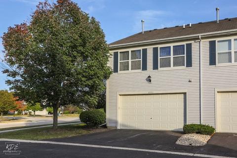 2251 Georgetown Cir, Aurora, IL 60503 photo 3