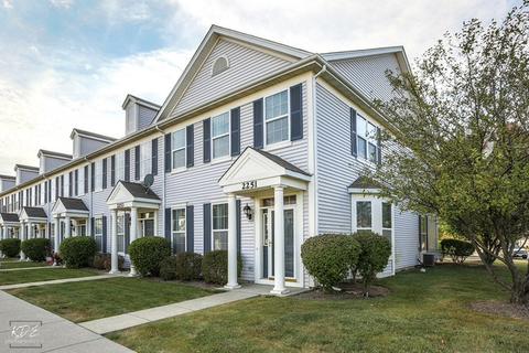 2251 Georgetown Cir, Aurora, IL 60503 photo 1