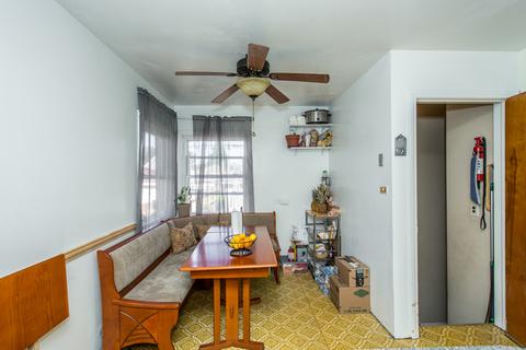 3848 W 68th Pl, Chicago, IL 60629 photo 3