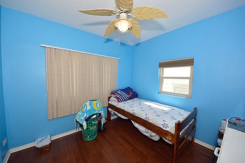 6733 N Artesian Ave, Chicago, IL 60645 photo 18
