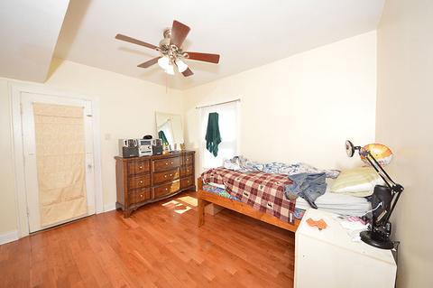 6733 N Artesian Ave, Chicago, IL 60645 photo 17