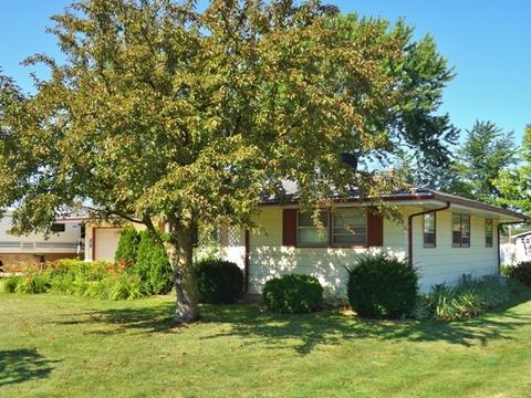 241 Oak St, Seneca, IL 61360 photo 3