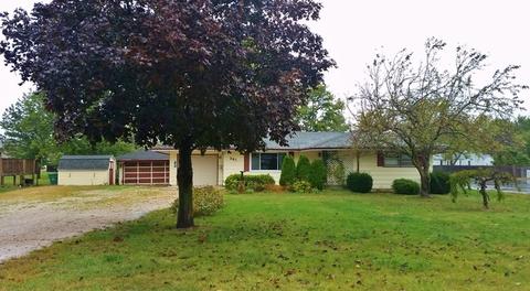 241 Oak St, Seneca, IL 61360 photo 2
