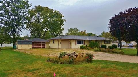 241 Oak St, Seneca, IL 61360 photo 1