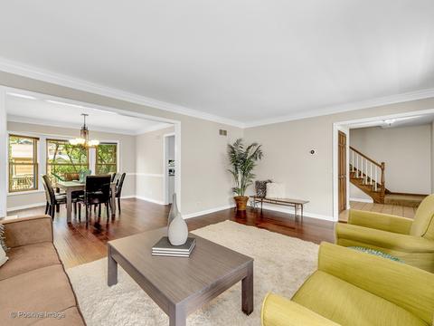 1908 Howard St, Wheaton, IL 60187 photo 3