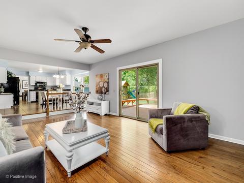 1908 Howard St, Wheaton, IL 60187 photo 12