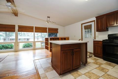 21 Elmwood Dr, Kankakee, IL 60901 photo 4
