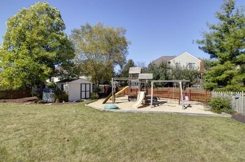 2071 Lyndhurst Ln, Aurora, IL 60503 photo 32